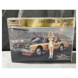 Revell monogram 1:24 scale Miss Hurst