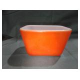 Vintage mini 4x3 in orange Pyrex baking dish