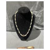 ï¿½Shellï¿½ Necklace 5 Knife