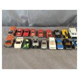 (19) Vintage 1980s Die Cast Hot Wheels Cars