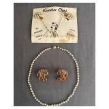 Mid Century Sweater Clips, Clip on Earrings, Bead