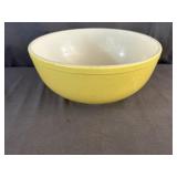 Pyrex 4qt "Primary Yellow" Nesting Mixing Bowl