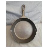 Lodge #5 Cast Iron Skillet 'Three Notch' Heat Ring