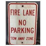 ' Fire Lane No Parking' Metal Sign