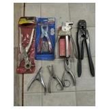 Revolving punch player
I let player