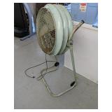 Vintage McGraw Edison floor Fan 
Works 43" Tall