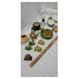 Turtle lot
Salt and peper shaker (2) 
Soap