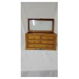 North American Fishing Club Chest 
Museum Thomas