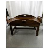 Wood coffee table with a removable top for