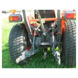 Kubota L2800 HST Diesel Tractor, 4x4 Hyd Drive, 3pt, pto. 407 hrs. nice cond.