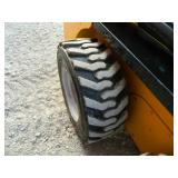 2020 Gehl R165 Skidsteer, open cab. Power Q.A. 4210 hrs. fully serviced!