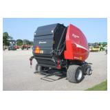 6516 SC14 round baler, 14 knife cutter,net wrap, Isobus Only 10,722 bales, clean one owner!