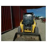 2018 Wacker Neuson SW24 Skidsteer, cab, heat, and air. 1213 hrs. 2 speed, new tires