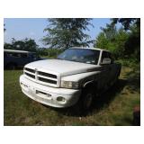 2 Pick-up trucks & 4 scrap Cars