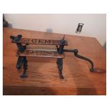 Mini Hand Wringer by American Wriger