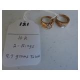 121,   2,  10kt rings,  9.7 gr  tl/wt
