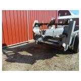 New Idea 3816 Manure spreader w/ dbl beaters