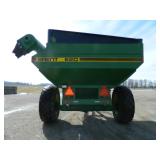 Brent 620 grain cart w/ side auger