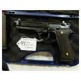 Lot#44 Baretta 92 FS 9mm pistol 5" barrel 15 shot semi auto