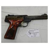 Lot#76 Browning Buck Mark 22 LR pistol 5.5" barrel 10 shot
