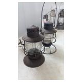 Kerosene railroad lantern