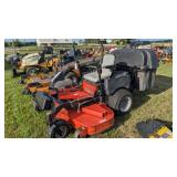 Zoom 2660 HD zero turn riding mower with bags