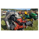 Zoom 2660 HD zero turn riding mower with bags
