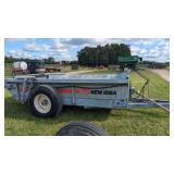 New Idea 3618 manure spreader