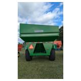 EZ Trail 500 grain cart