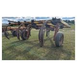 10 bottom plow ripper