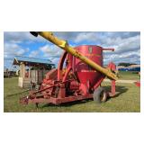 New Holland 352 grinder mixer