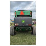 John Deere 450M round baler