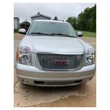 2012 GMC Yukon XL SLT Suburban 4x4 234,672 miles