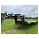 2016 Golden 24' gooseneck trailer w/ beaver tail, ramps tandom axle 14k GVW