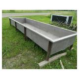 Livestock feeder