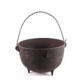 Antique Cast Iron Scalding Cauldron Kettle