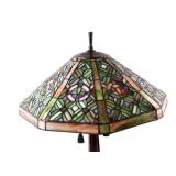 Quoizel Antique Style Stained Glass Lamp