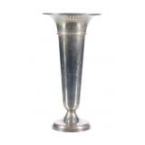 1lb 4oz International .925 Trumpet Vase 1960-70s