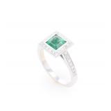 18k White Gold Emerald and Diamond Ring