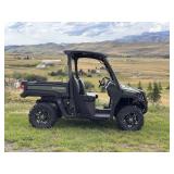 John Deere Gator XUV835M Crossover UTV