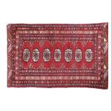 Persian Repeat-Medallion Style Woolen Rug