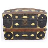 Early Humpback Steamer Trunk
