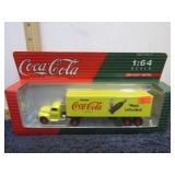 DIECAST COCA COLA TRACTOR TRAILER