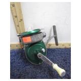 TRUE TEMPER DYNAMIC 185 FISHING REEL