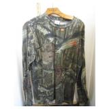 MOSSY OAK CAMO SHIRT -- L