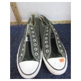 CONVERSE ALL STAR SHOES -- 9