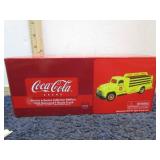 DIECAST COCA COLA 1955 DIAMOND T ROUTE TRUCK