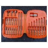 BLACK & DECKER DRILL & DRIVER BITS SET