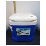 IGLOO ICE CUBE COOLER