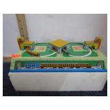 TIN WIND-UP TRAIN TOY